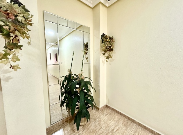 Wiederverkauf - Wohnung - Almoradi - almoradi