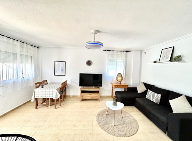 Resale - Apartment - Villamartin