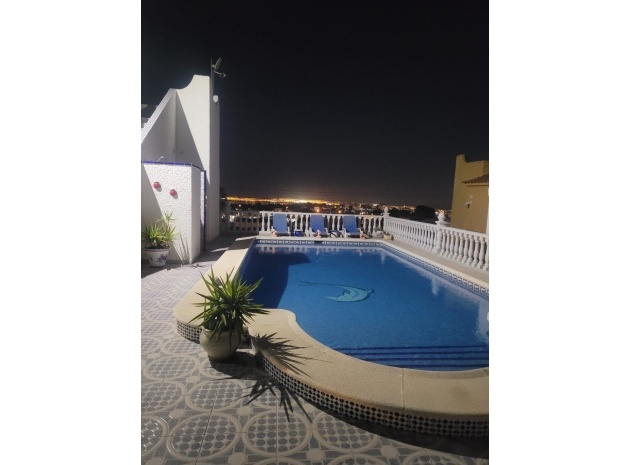 Resale - Villa - Villamartin - blue lagoon