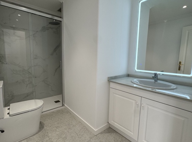 Resale - Apartment - Campoamor - lomas de campoamor