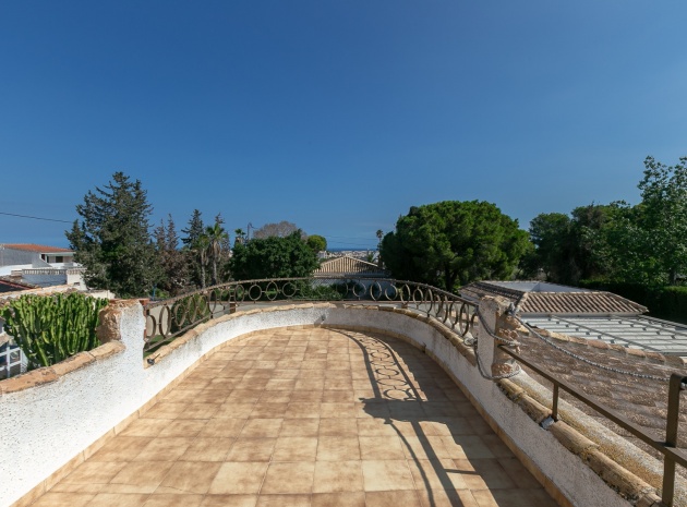 Resale - Villa - Campoamor - lomas de don juan