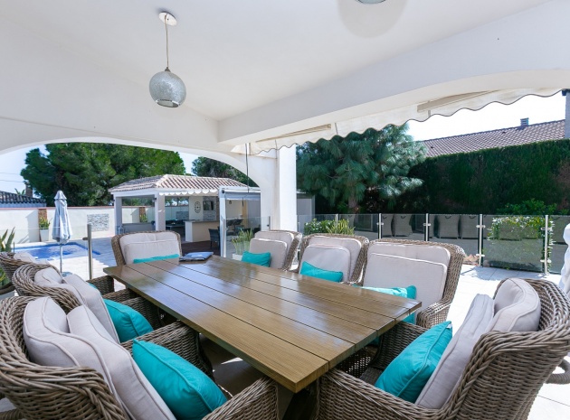 Resale - Villa - Campoamor - lomas de don juan