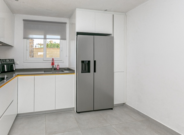 Resale - Villa - Campoamor - lomas de don juan