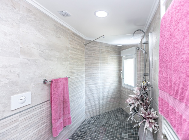 Resale - Villa - Campoamor - lomas de don juan