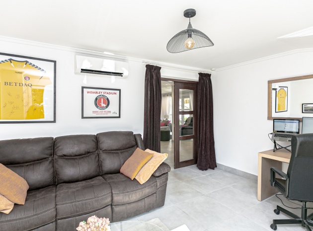 Resale - Villa - Campoamor - lomas de don juan