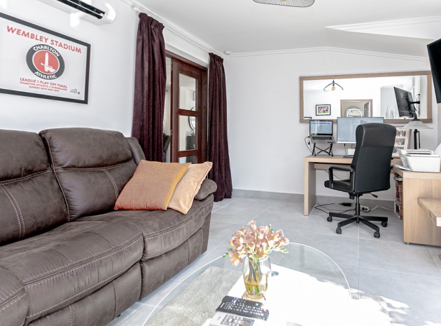 Resale - Villa - Campoamor - lomas de don juan