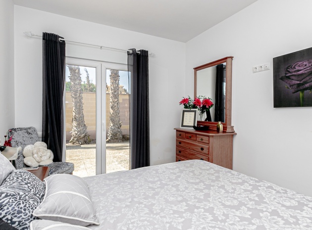 Resale - Villa - Campoamor - lomas de don juan