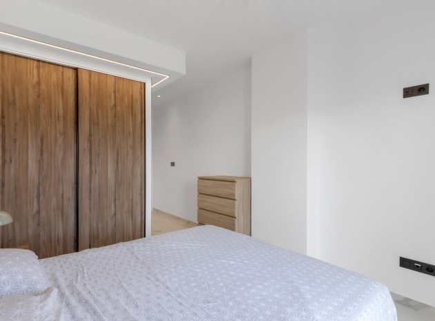 Resale - Apartment - Guardamar del Segura - El Raso