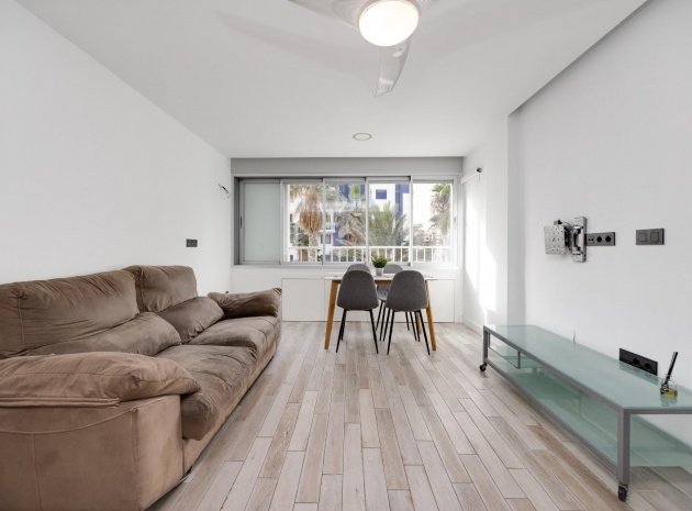 Resale - Apartment - Punta Prima - beachside punta prima