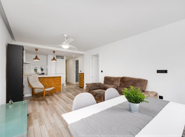 Resale - Apartment - Punta Prima - beachside punta prima