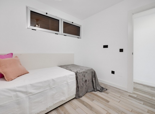 Resale - Apartment - Punta Prima - beachside punta prima