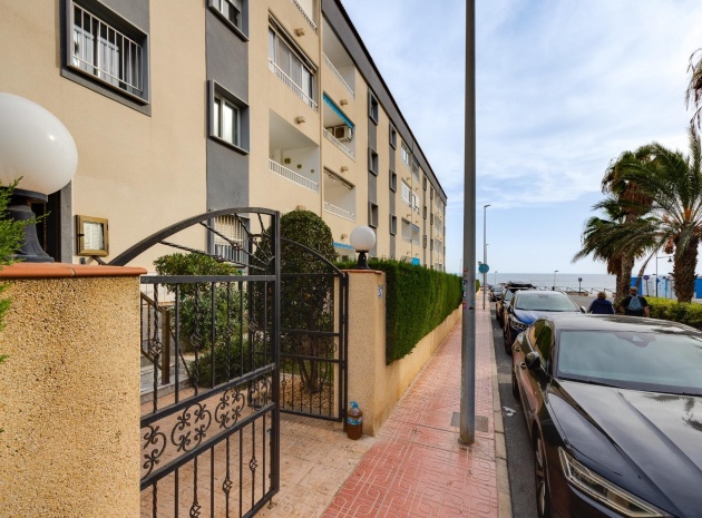 Resale - Apartment - Punta Prima - beachside punta prima