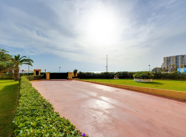 Resale - Apartment - Punta Prima - beachside punta prima