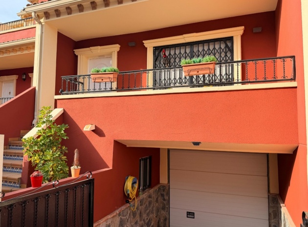 Resale - Townhouse - Catral - pueblo