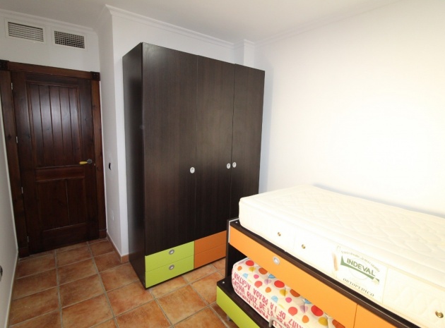 Resale - Townhouse - Catral - pueblo