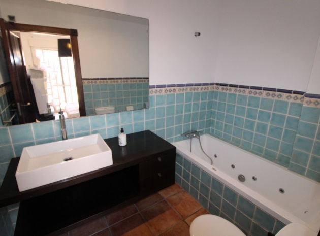 Resale - Townhouse - Catral - pueblo