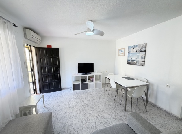 Resale - Apartment - Villamartin - lomas del golf