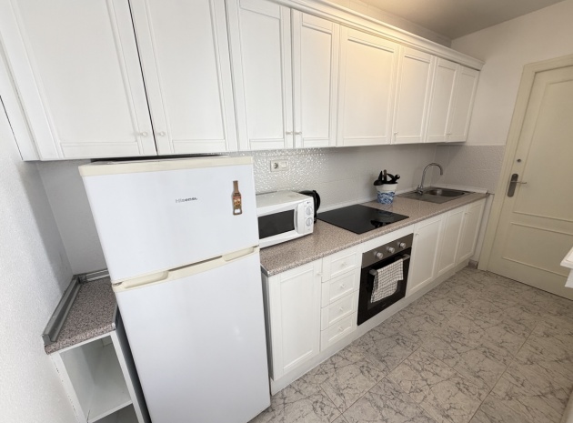 Resale - Apartment - Villamartin - lomas del golf