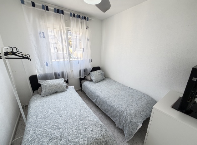 Resale - Apartment - Villamartin - lomas del golf