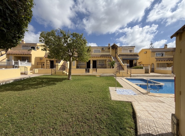 Resale - Apartment - Villamartin - lomas del golf