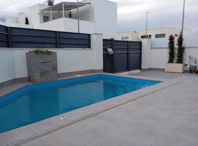 Resale - Villa - Daya Vieja