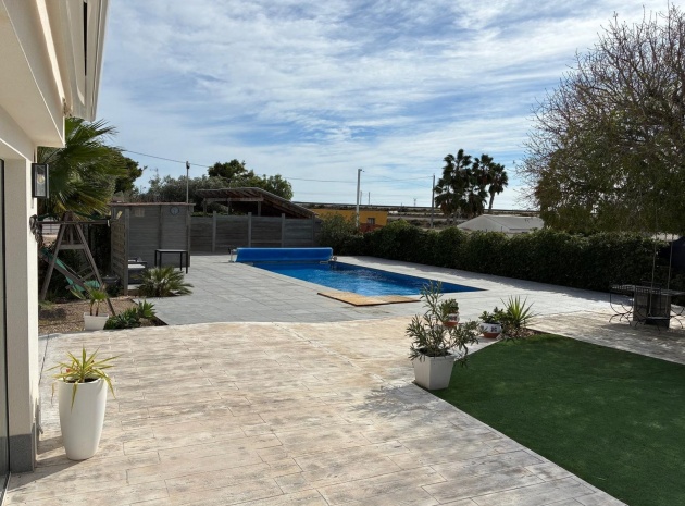 Resale - Villa - Crevillente - crevillente