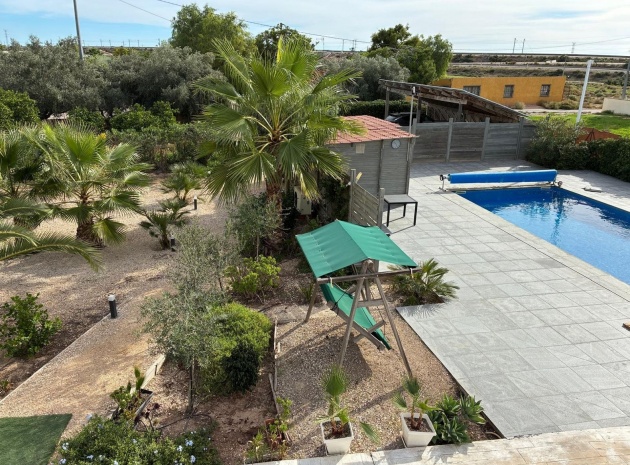 Resale - Villa - Crevillente - crevillente