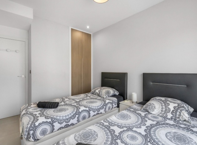 Revente - Appartement - Punta Prima - oasis beach
