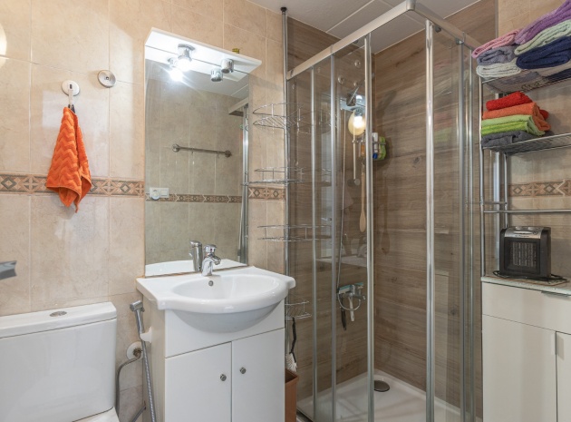 Resale - Apartment - Los Balcones - lago jardin