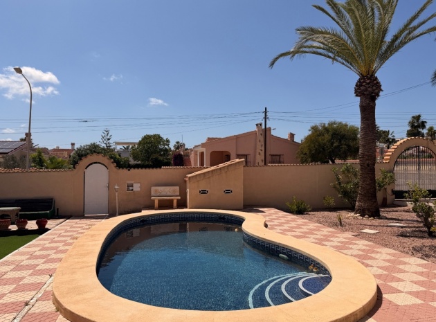 Återförsäljning - Villa - Ciudad Quesada