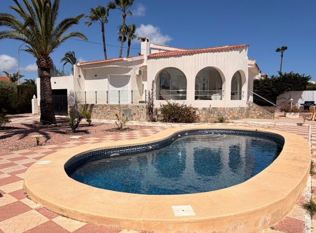 Återförsäljning - Villa - Ciudad Quesada