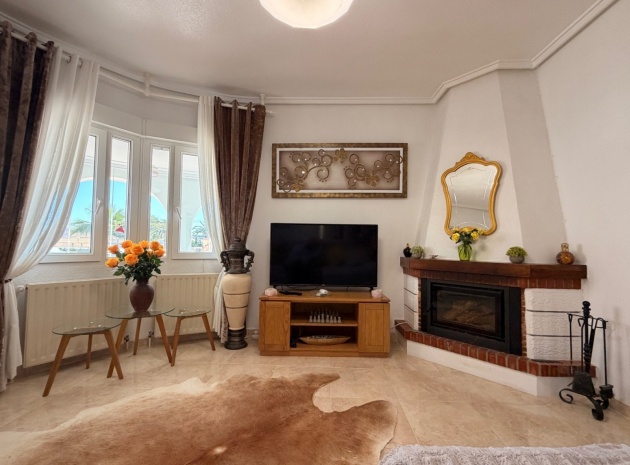 Återförsäljning - Villa - Ciudad Quesada