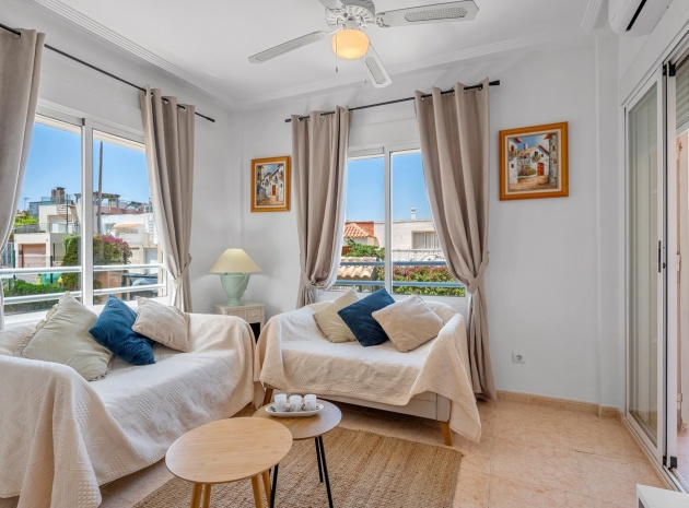 Resale - Apartment - Torrevieja - La Mata