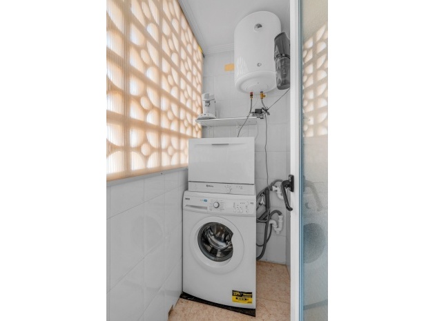 Resale - Apartment - Torrevieja - La Mata