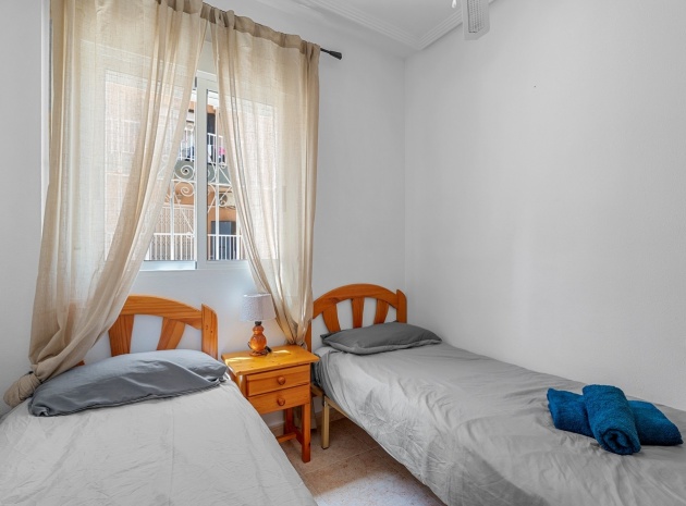 Resale - Apartment - Torrevieja - La Mata