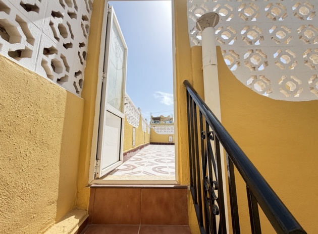 Wederverkoop - Bungalow - San Miguel de Salinas - balcon costa