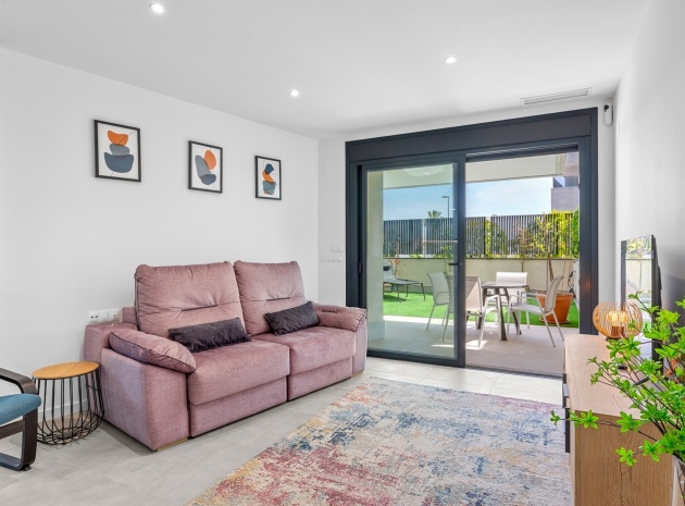 Resale - Apartment - Campoamor - Res. Seagardens