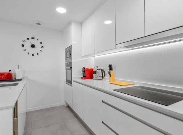 Resale - Apartment - Campoamor - Res. Seagardens