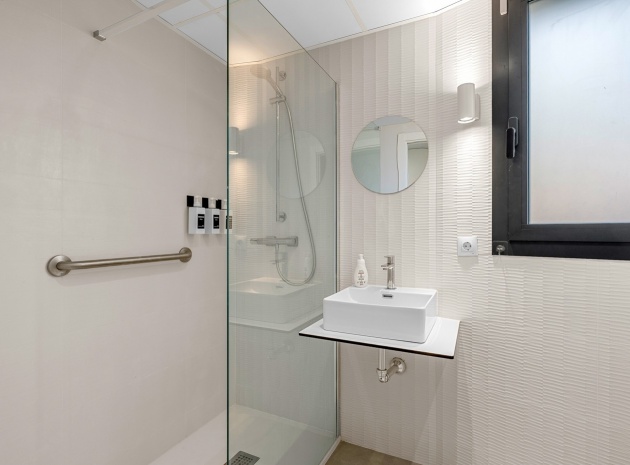 Resale - Apartment - Campoamor - Res. Seagardens