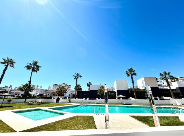 Wiederverkauf - Wohnung - Villamartin - La Fuente