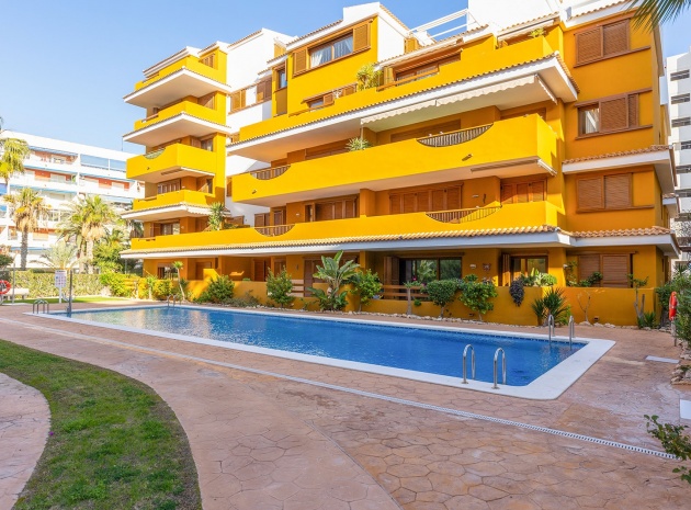 Revente - Appartement - Punta Prima - la entrada