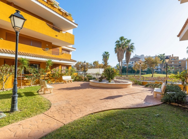 Revente - Appartement - Punta Prima - la entrada