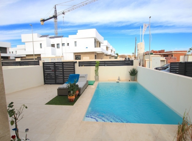 Wiederverkauf - Villa - Los Montesinos - La Herrada