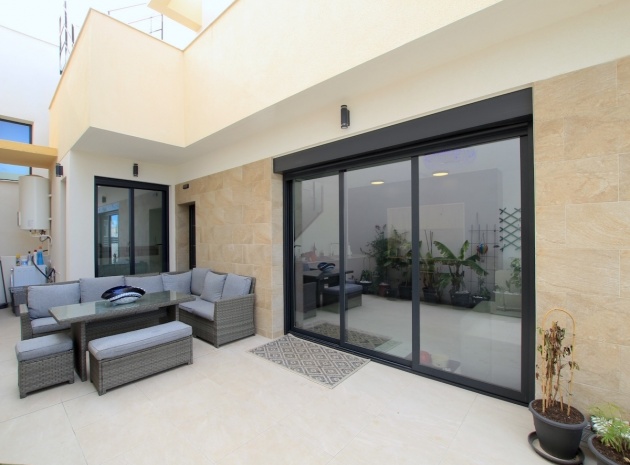 Wiederverkauf - Villa - Los Montesinos - La Herrada