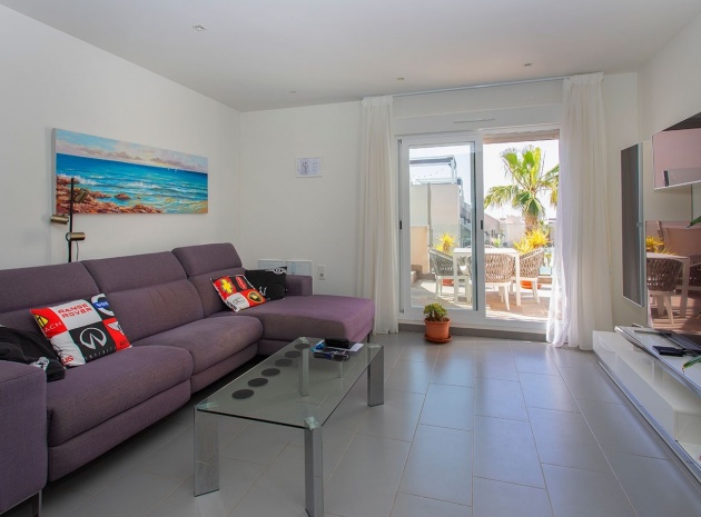 Resale - Apartment - Torrevieja - Aguas Nuevas
