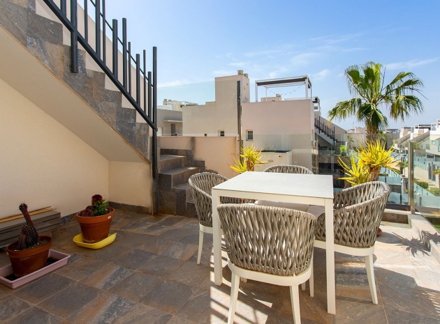 Resale - Apartment - Torrevieja - Aguas Nuevas