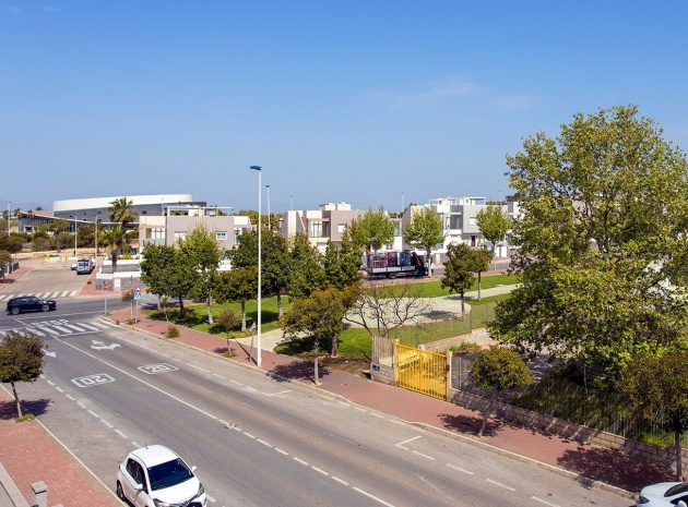 Resale - Apartment - Torrevieja - Aguas Nuevas