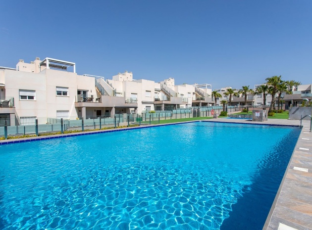 Resale - Apartment - Torrevieja - Aguas Nuevas