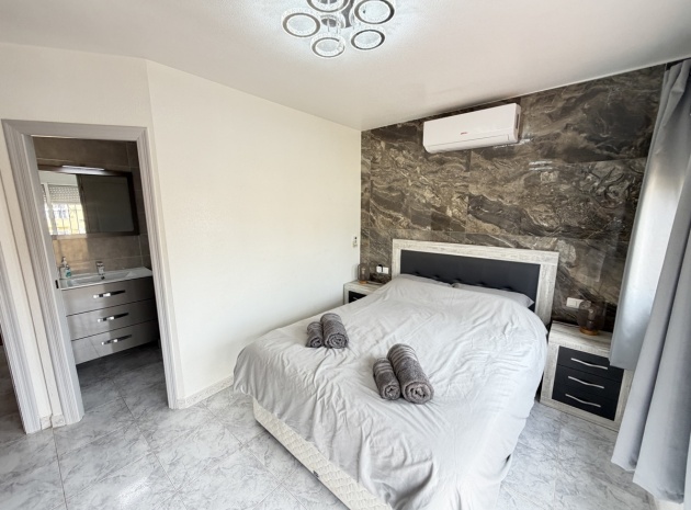 Wederverkoop - Villa - Villamartin