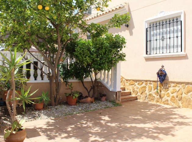 Wederverkoop - Villa - Villamartin - Los Dolses
